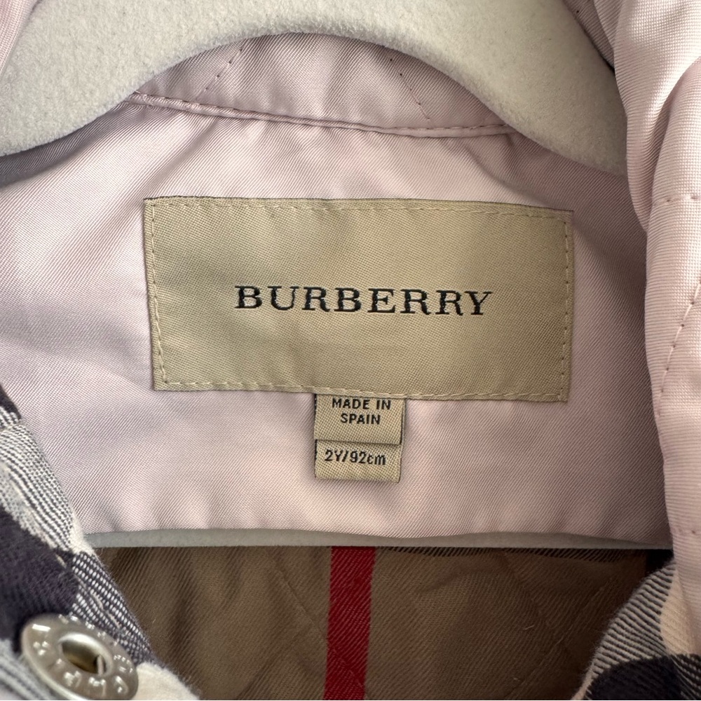 Girls Burberry Quilted Jacket Pink Size 2Y - Picture 7 of 7
